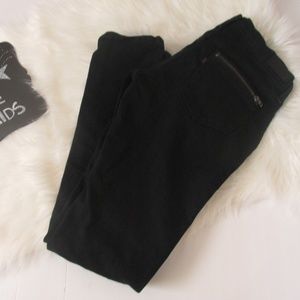 Levis 421Skinny Jeans Black Zipper detail Sz26 E27